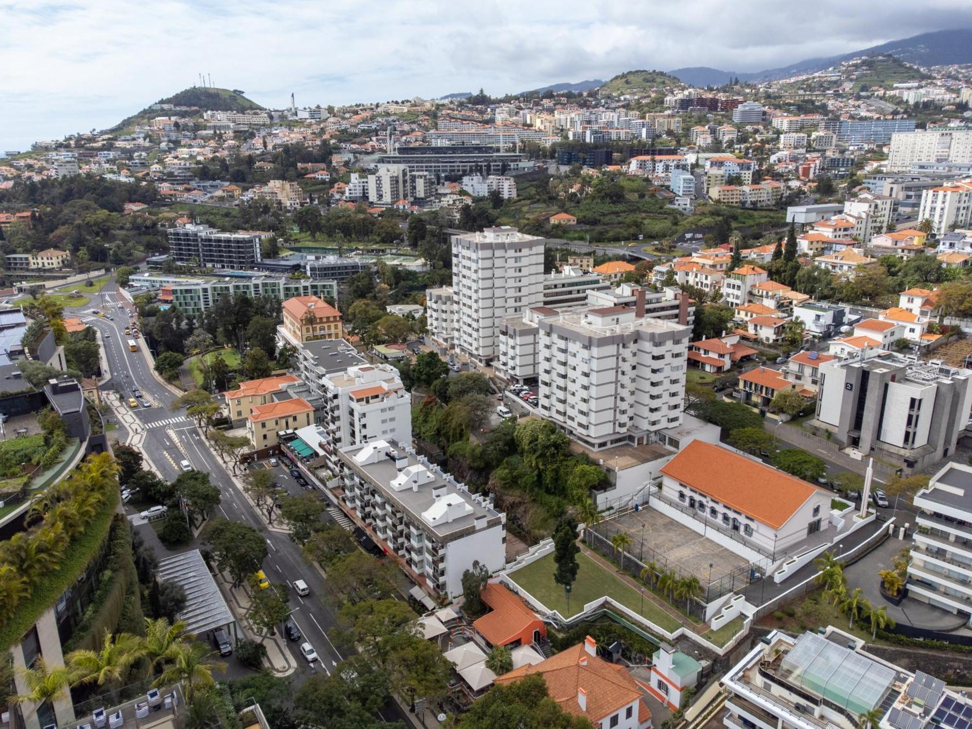 Social Lodge - Hollywood Funchal  Zewnętrze zdjęcie